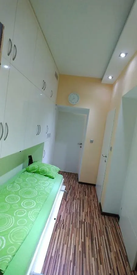 Apartment Maja Wien  ウィーン